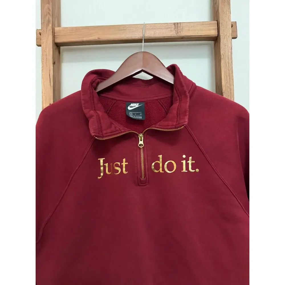 Nike Sportswear Shine Funnel-Neck 1/4 Zip cropped sweatshirt with gold accents